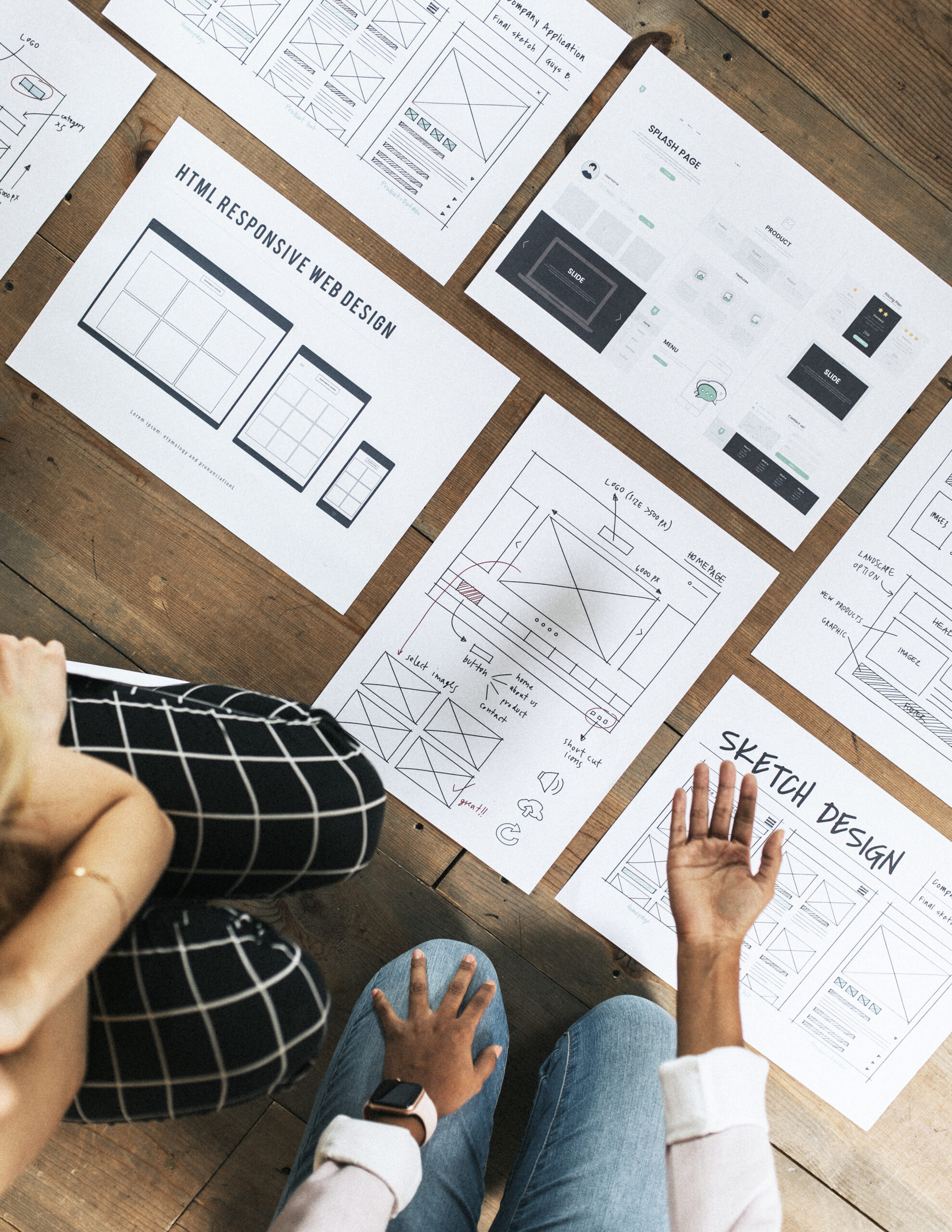 Sit on the floor planning a business strategy
